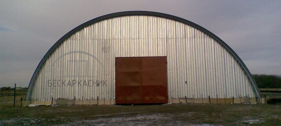 Строительство свинарника под ключ  в Вологодской области